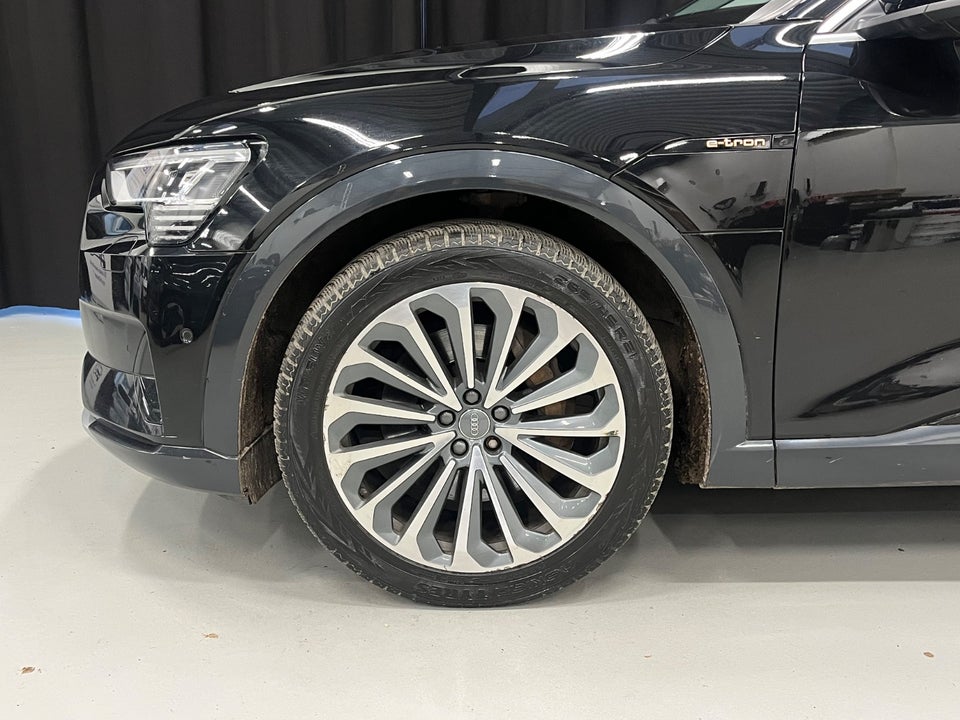 Audi e-tron 55 Advanced quattro 5d
