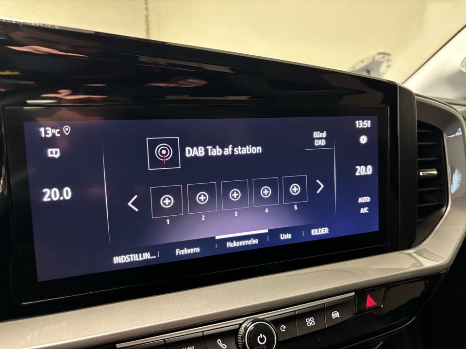 Opel Mokka-e 50 Elegance 5d