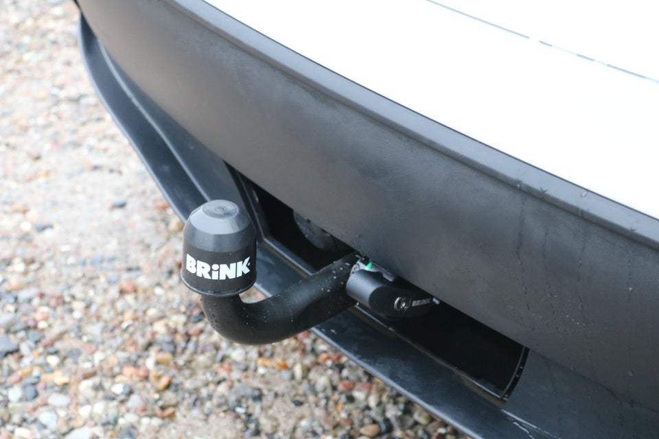 Tesla Model Y Long Range AWD 5d