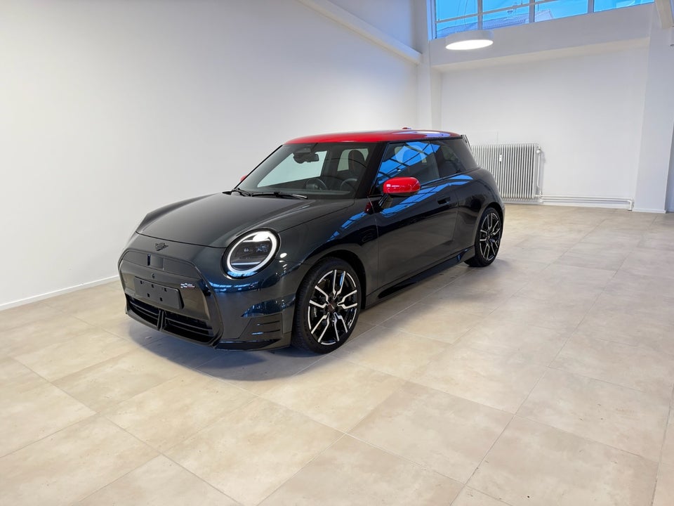 MINI Cooper SE JCW Trim XL 3d