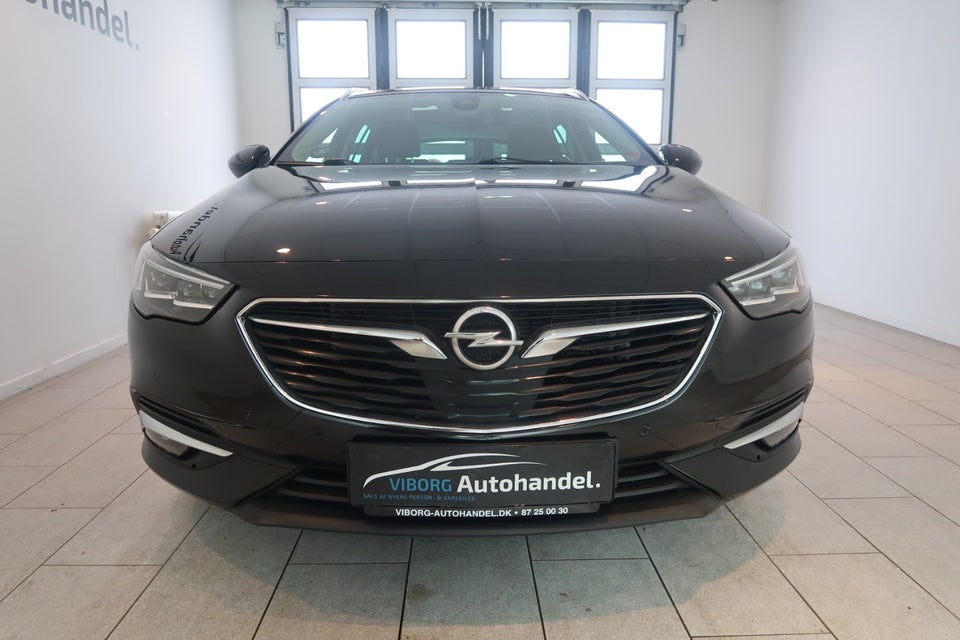 Opel Insignia 1,6 T 200 Dynamic Sports Tourer 5d