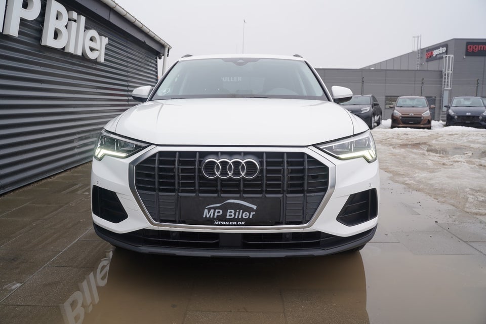 Audi Q3 45 TFSi e Attitude plus S-tr. 5d