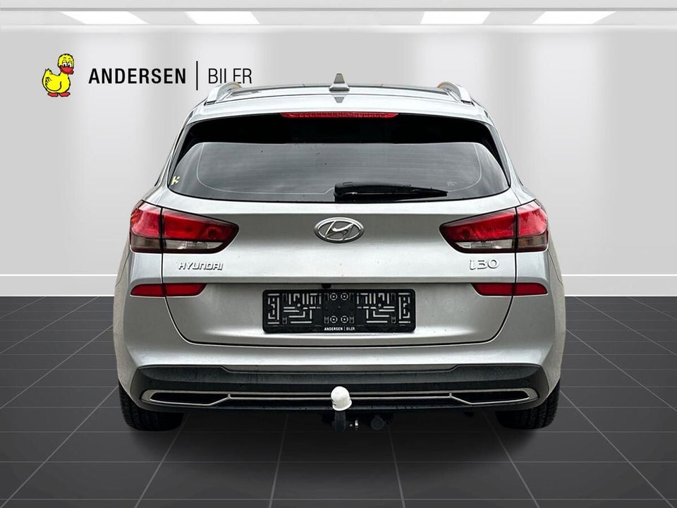 Hyundai i30 1,0 T-GDi Essential stc. 5d
