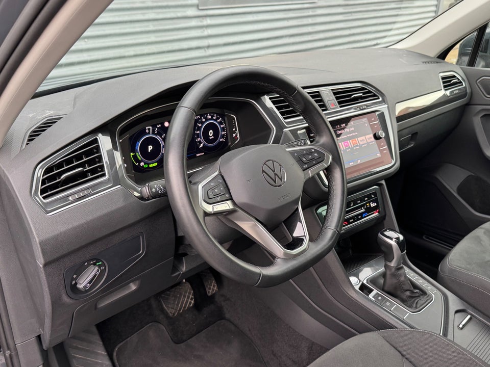 VW Tiguan 1,4 eHybrid Elegance DSG 5d