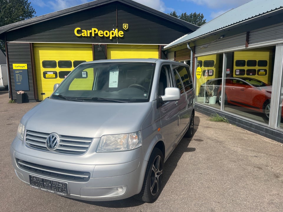 VW Transporter 2,5 TDi 130 Kassevogn aut. lang 5d