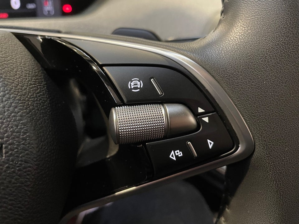 Skoda Enyaq 85 iV Loft 5d