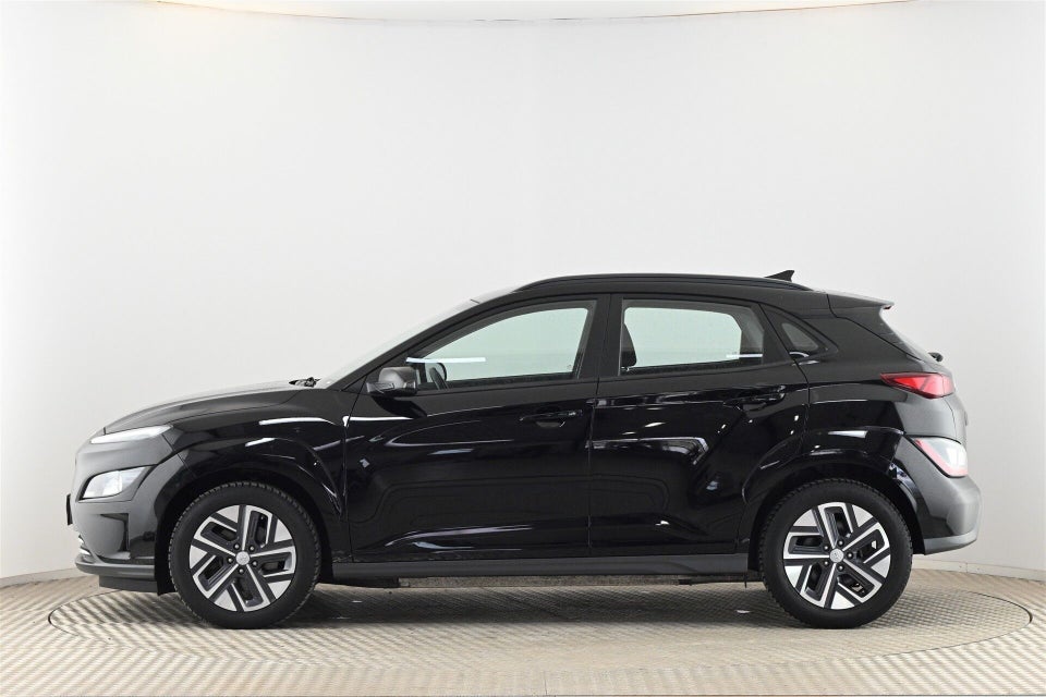 Hyundai Kona 39 EV Essential 5d