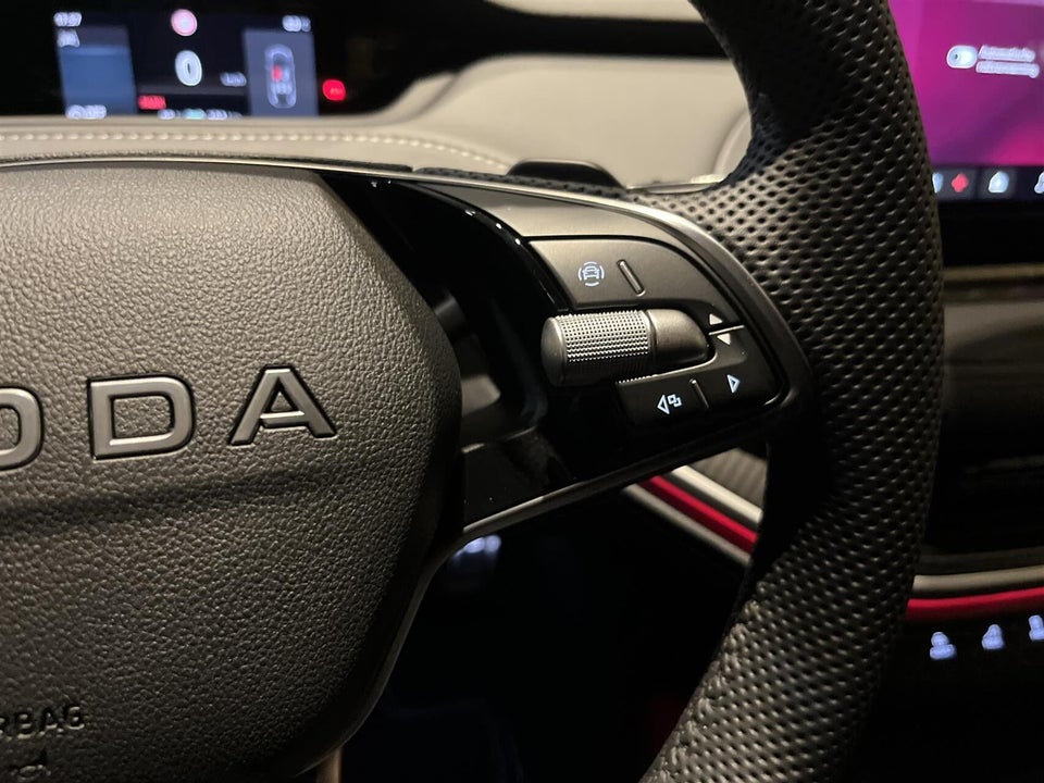 Skoda Elroq 85 iV Sportline 5d