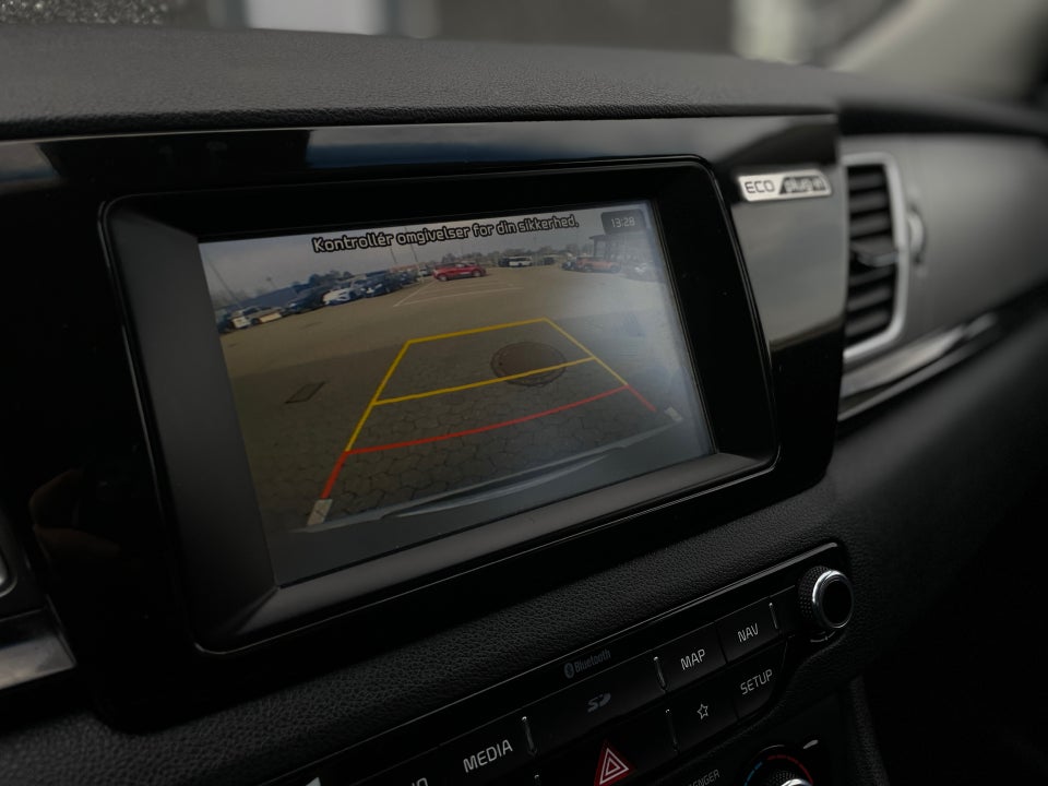 Kia Niro 1,6 HEV Advance DCT 5d