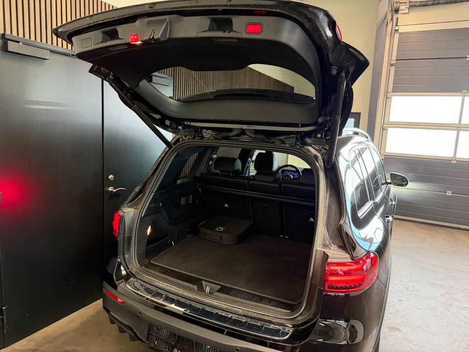 Mercedes EQB250+ AMG Advance 5d