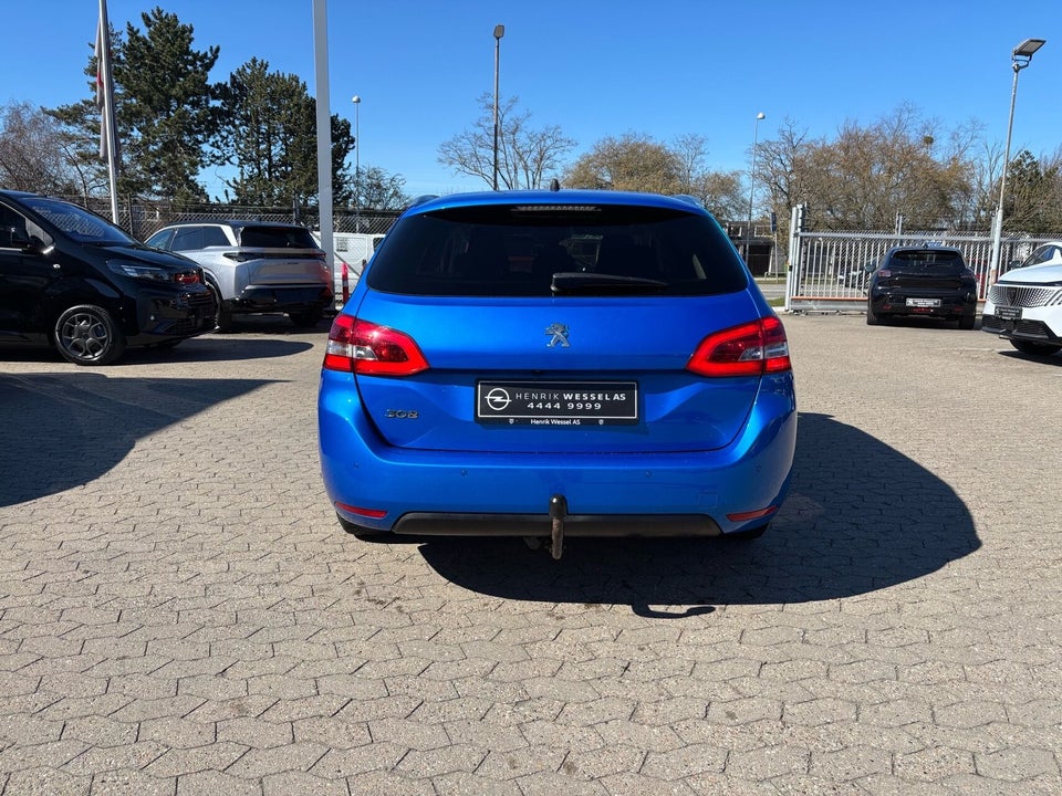Peugeot 308 1,6 BlueHDi 120 Allure Sky SW EAT6 5d