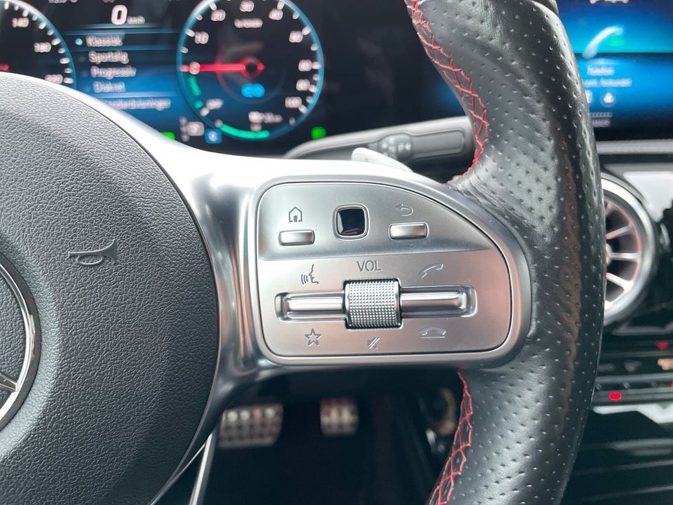 Mercedes A250 e 1,3 AMG Line aut. 4d