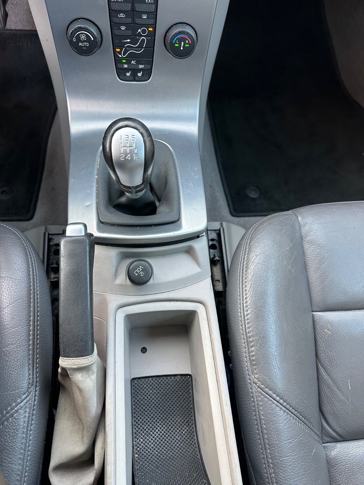 Volvo V50 1,8 Kinetic 5d