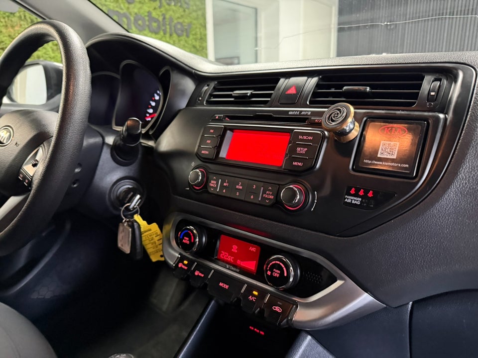 Kia Rio 1,2 CVVT World Cup 5d