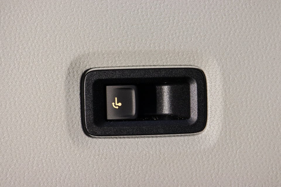 VW ID.Buzz 77 Pro SWB 5d