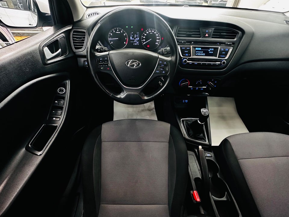 Hyundai i20 1,25 Active 5d