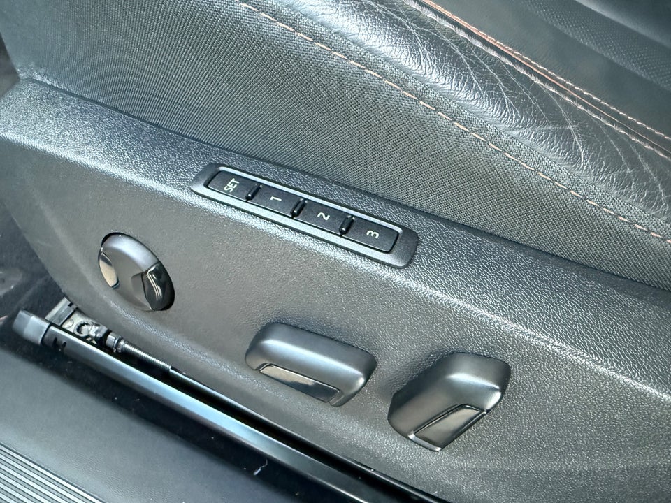 Skoda Enyaq 80 iV Selection Suite 5d