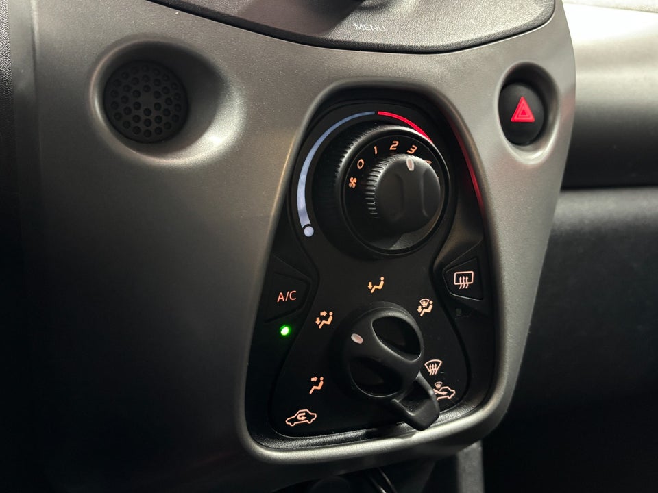 Peugeot 108 1,0 e-VTi 69 Active 5d