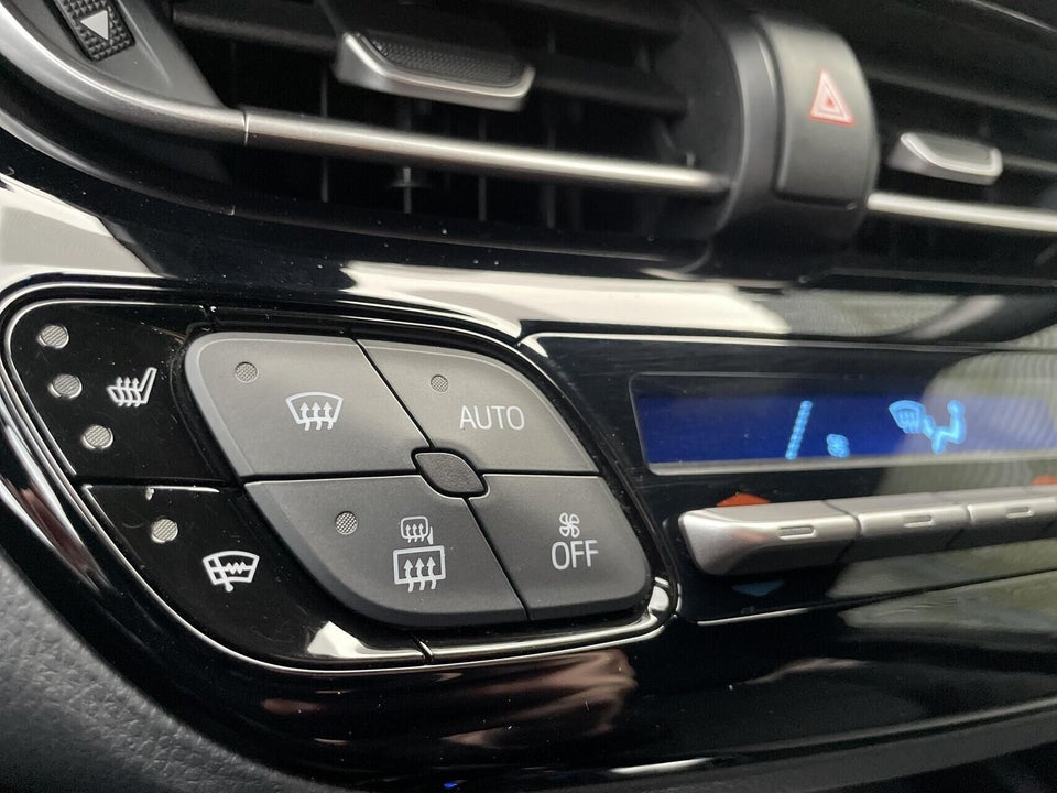 Toyota C-HR 1,8 Hybrid C-LUB Smart CVT 5d