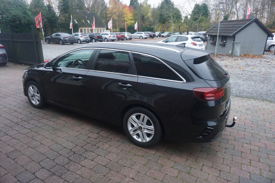 Kia Ceed 1,0 T-GDi Intro Edition SW 5d