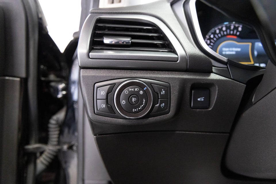 Ford Mondeo 1,5 SCTi 160 Titanium stc. 5d