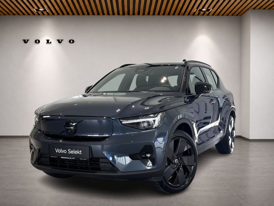 Volvo EX40 Extended Range Black Edition Excess 5d