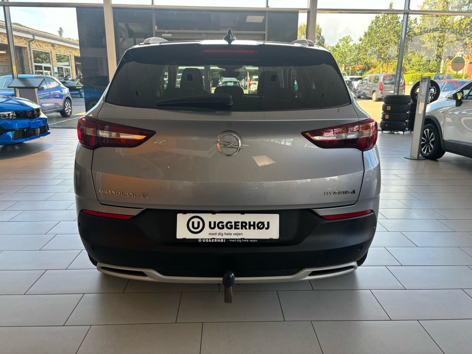 Opel Grandland X 1,6 Hybrid4 EuroLine aut. 5d