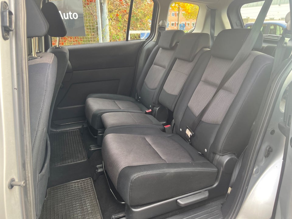 Mazda 5 1,8 Touring 7prs 5d