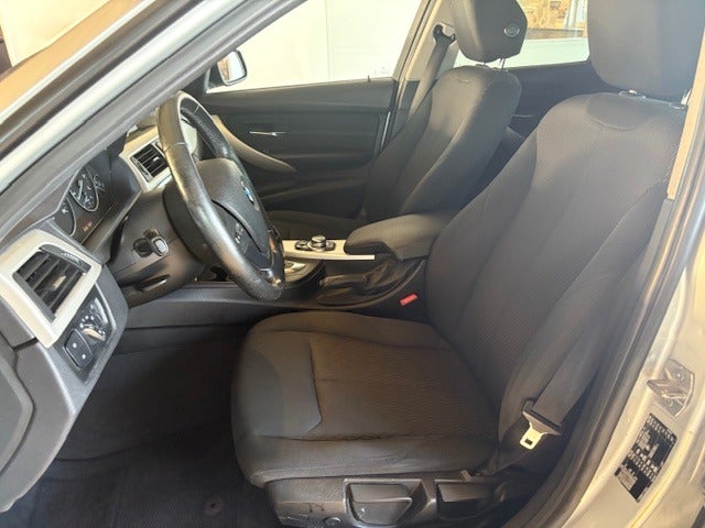 BMW 318d 2,0 Touring aut. 5d