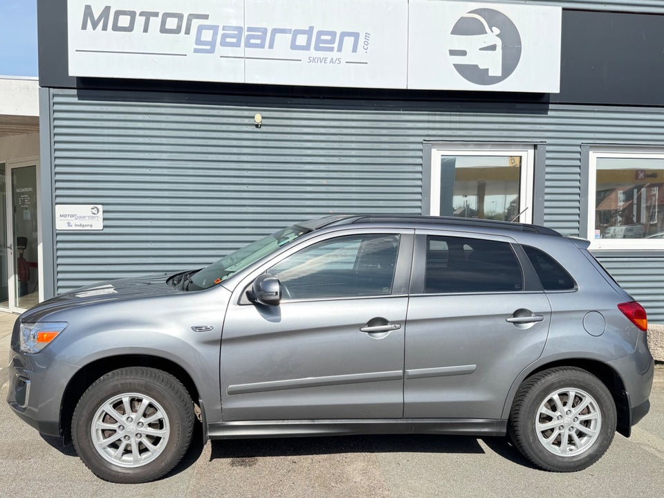 Mitsubishi ASX 1,6 Invite 5d