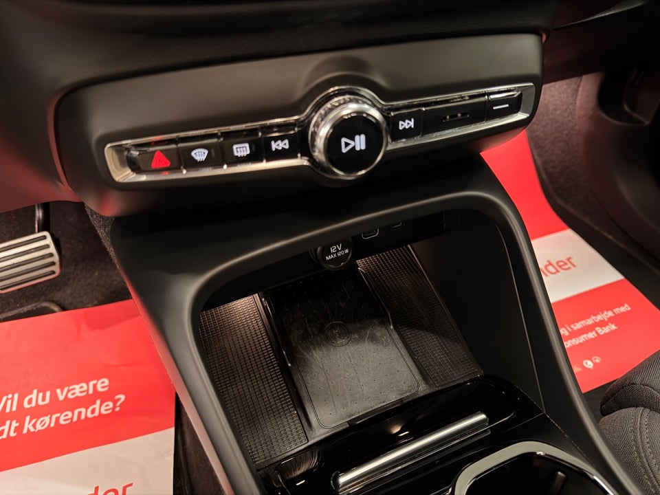 Volvo XC40 P6 ReCharge Core 5d