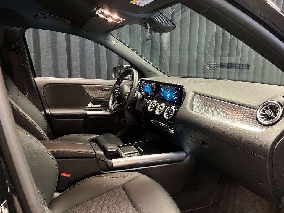 Mercedes EQA250+ Progressive 5d