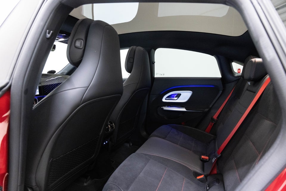 Mercedes CLA250+ electric AMG Premium 4d