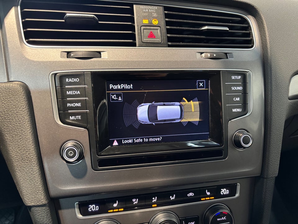 VW Golf VII 1,4 TSi 122 Edition 40 BMT 5d