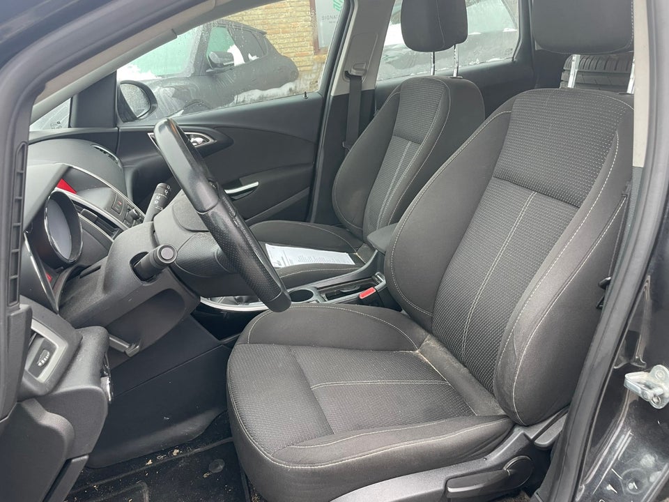 Opel Astra 1,4 T 140 Sport Sports Tourer 5d