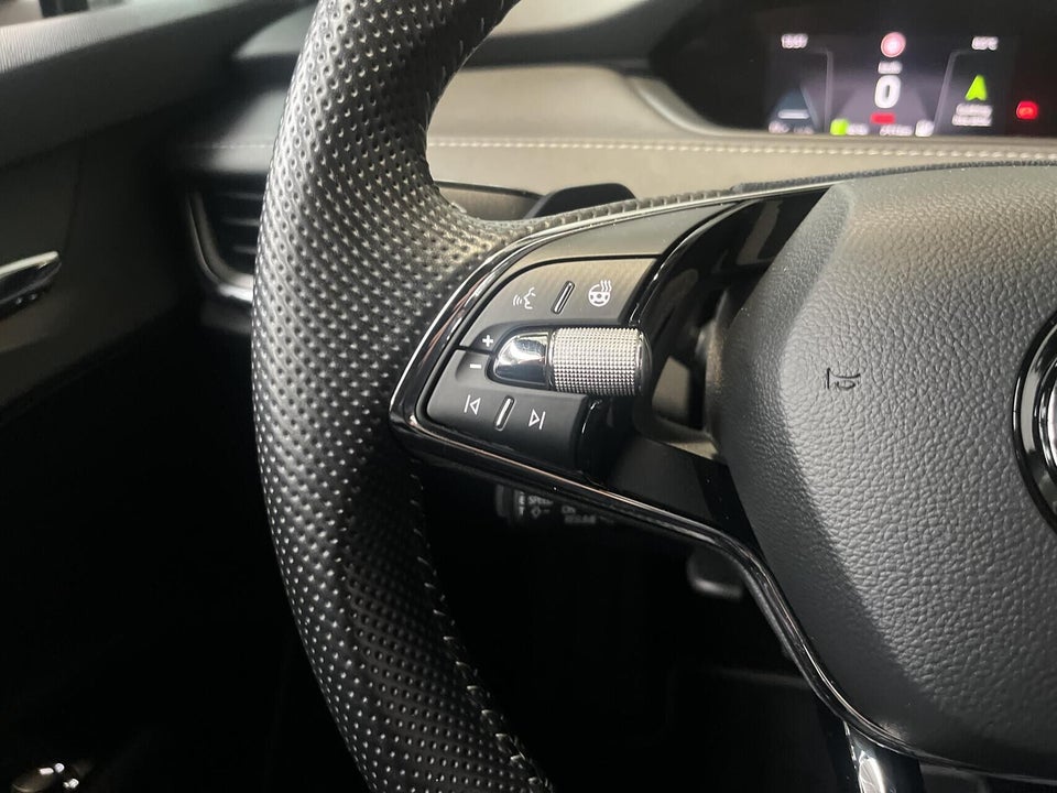 Skoda Enyaq 60 iV Sportline 5d