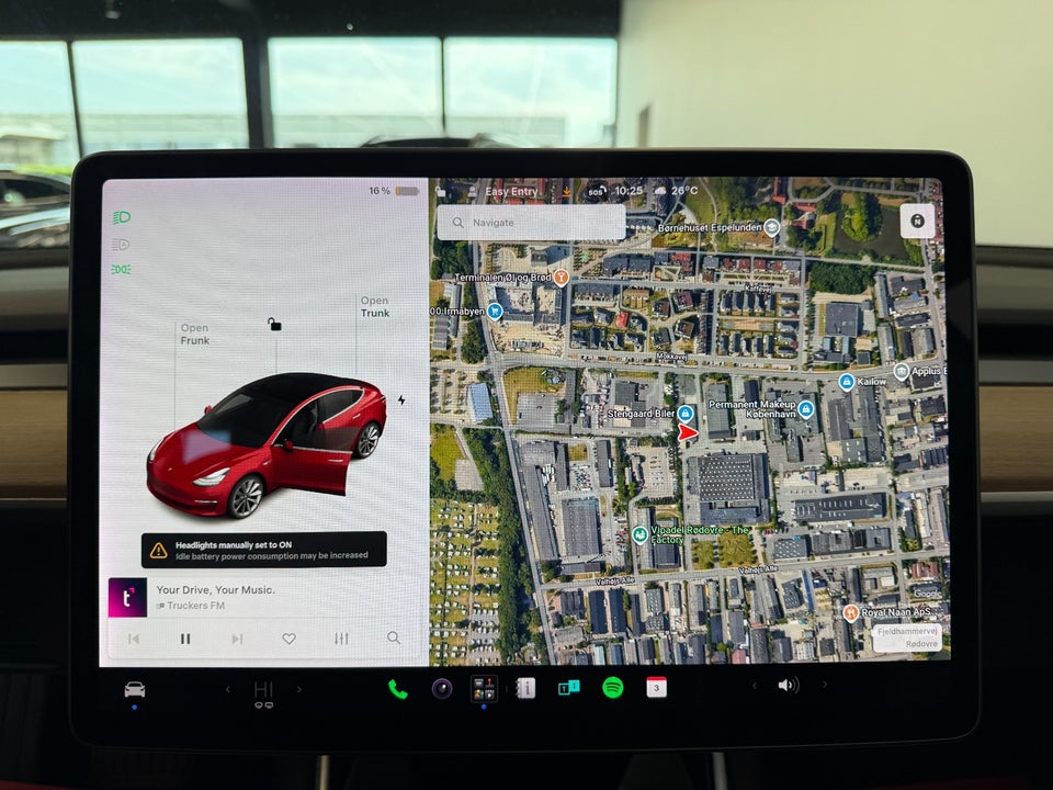 Tesla Model 3 Long Range AWD 4d