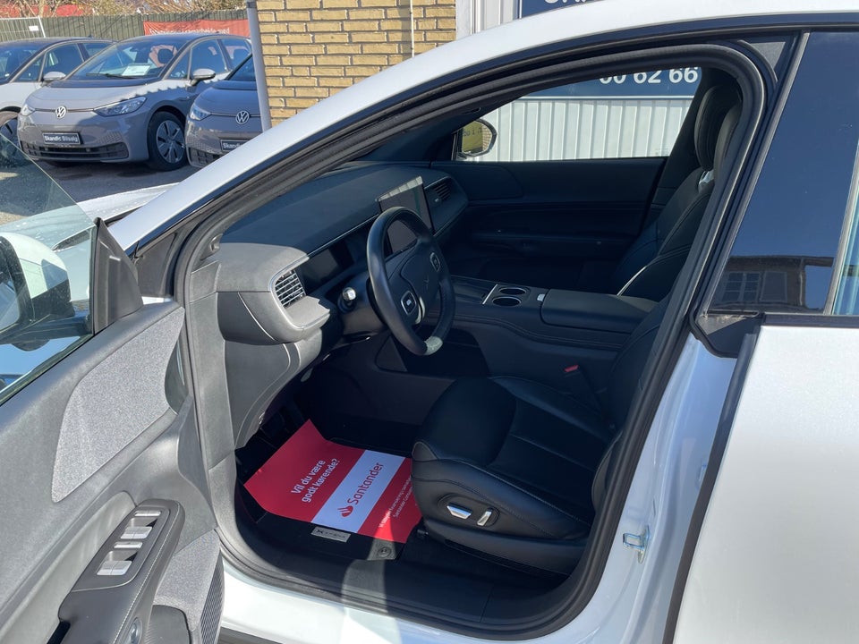 Xpeng G6 Standard Range 5d