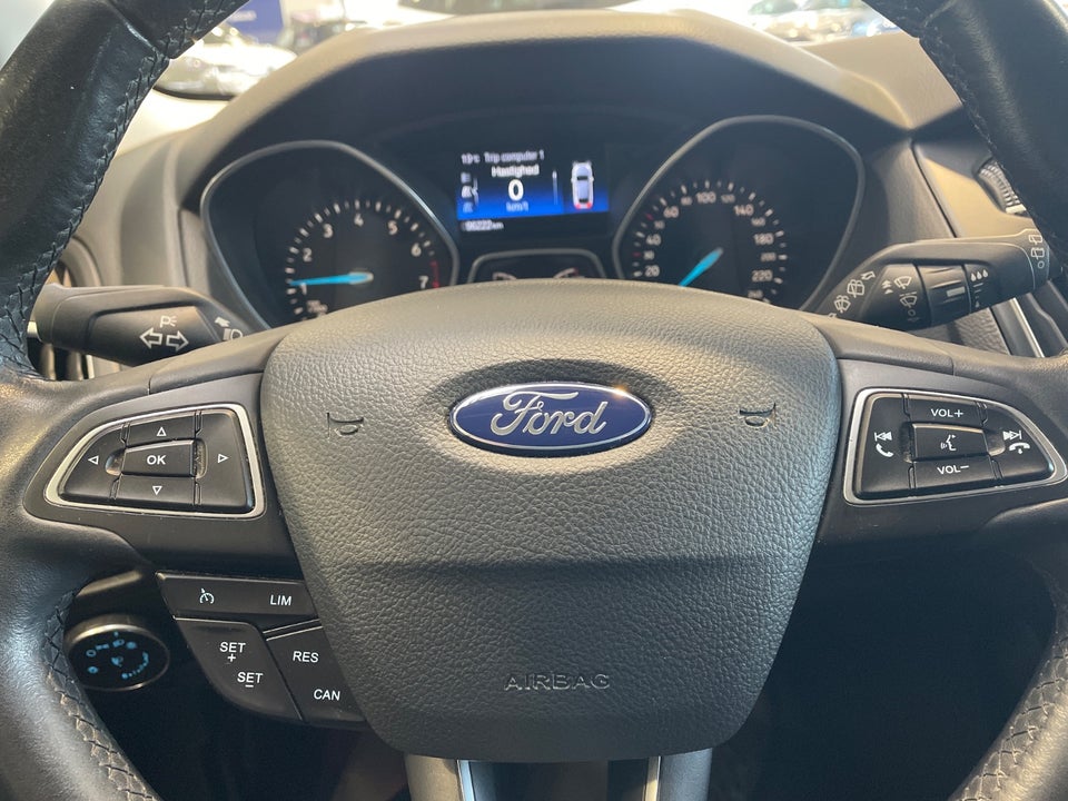 Ford Focus 1,0 SCTi 125 Titanium Fun stc. 5d