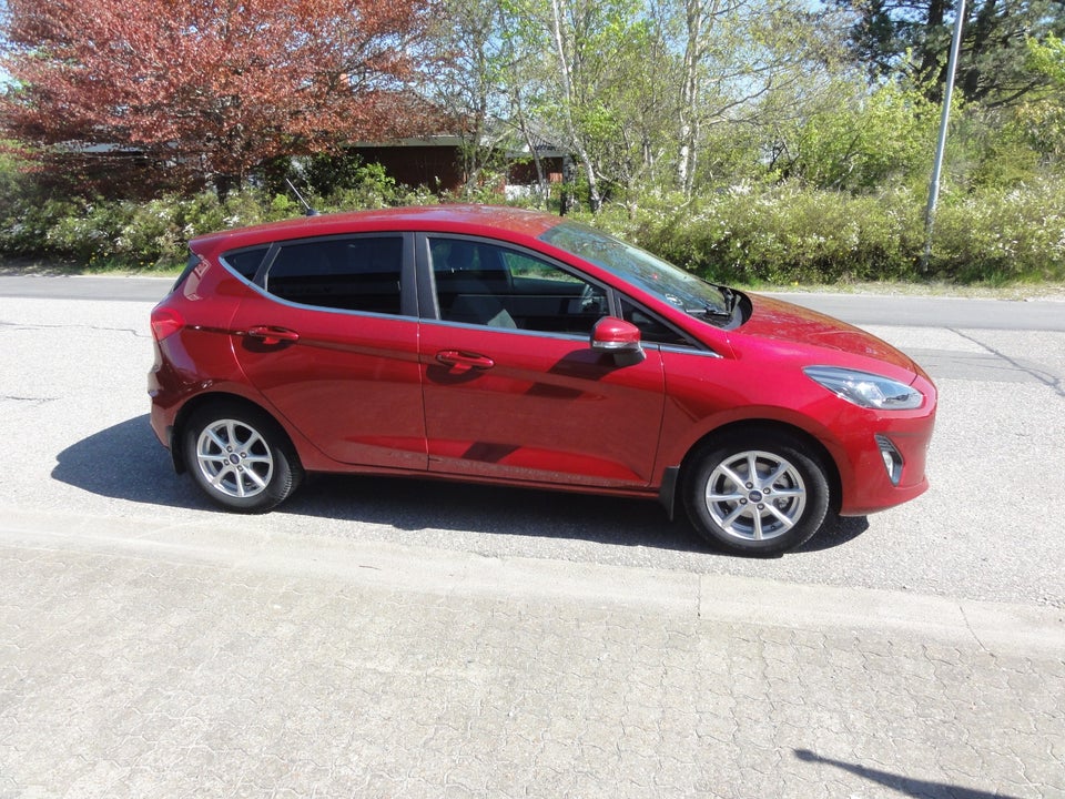Ford Fiesta 1,0 EcoBoost mHEV Titanium 5d