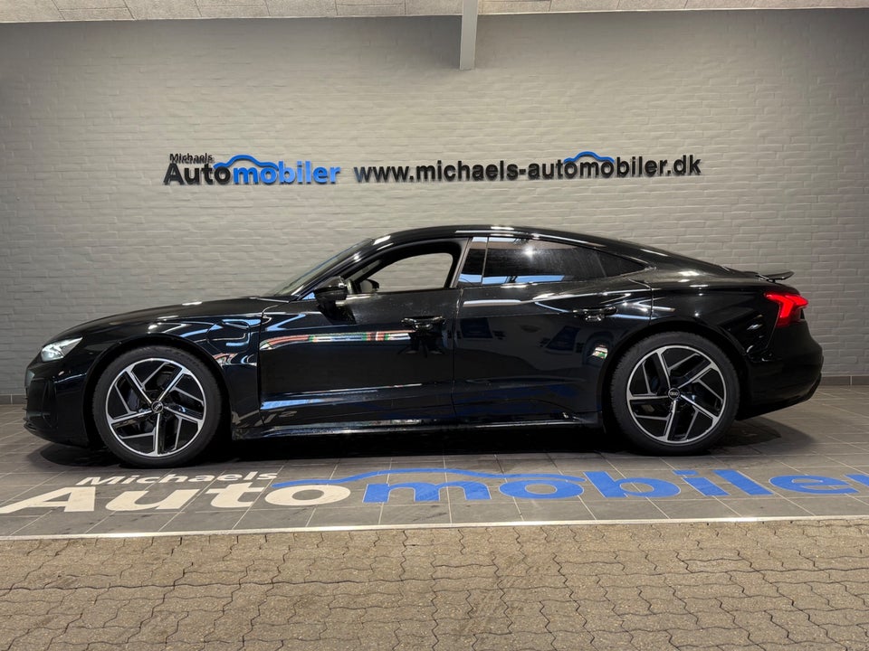 Audi e-tron GT quattro 4d