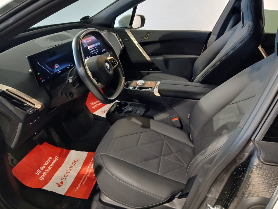 BMW iX xDrive40 Fully Charged 5d