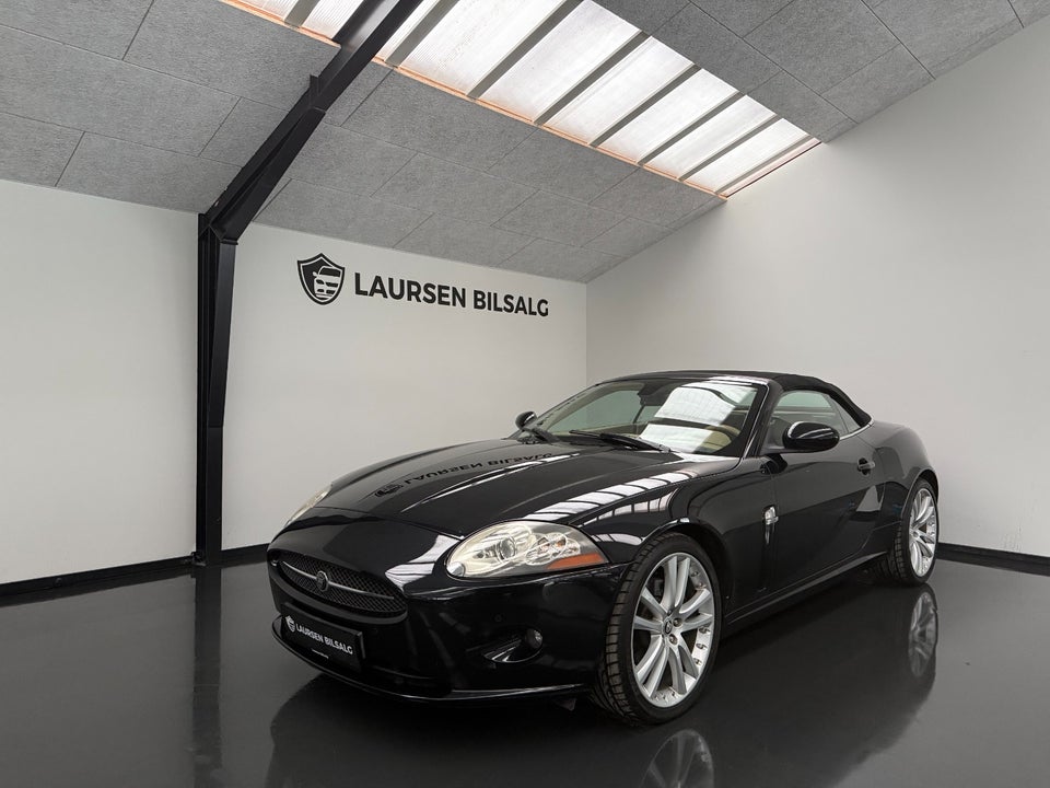 Jaguar XK 4,2 V8 Convertible aut. 2d