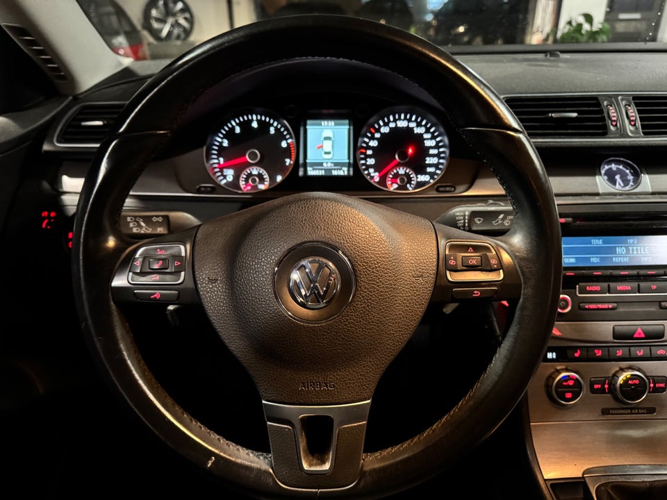 VW Passat 1,4 TSi 122 Comfortline BMT 4d