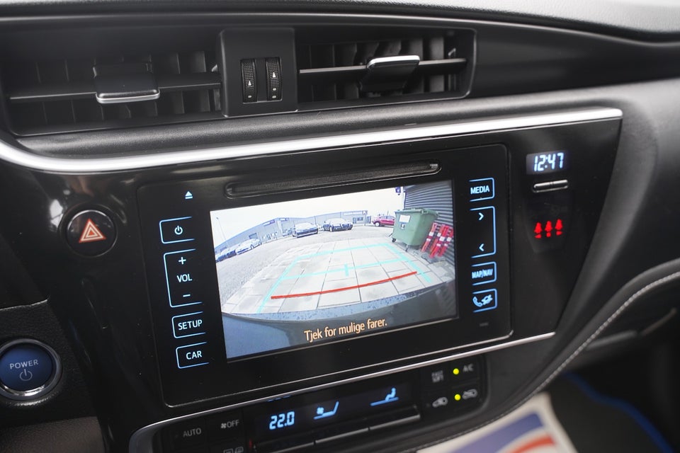 Toyota Auris 1,8 Hybrid H2 CVT 5d