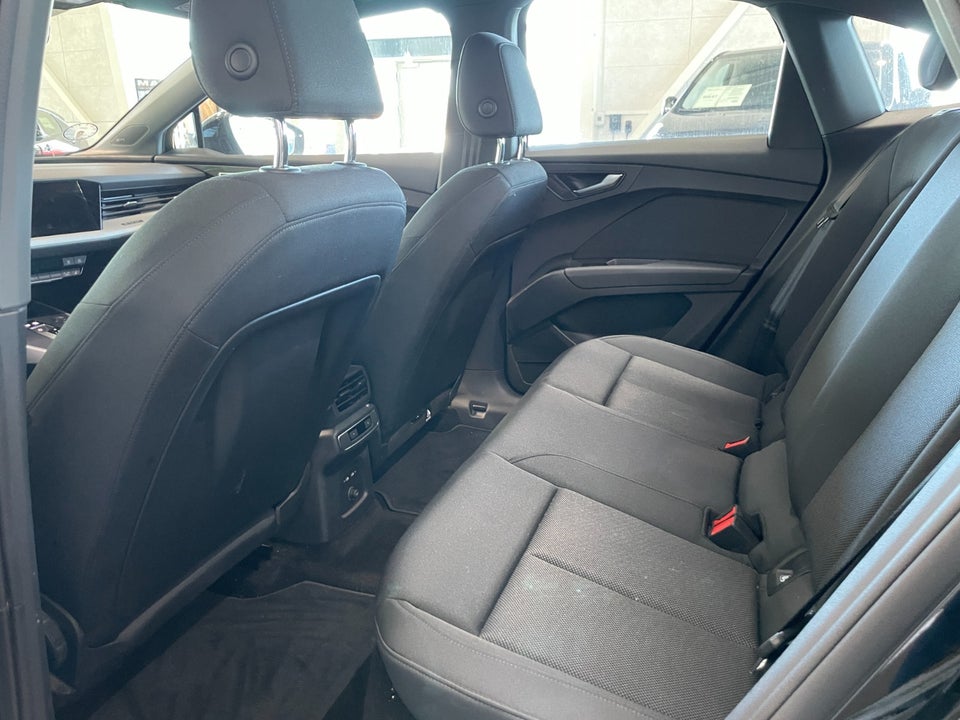 Audi Q4 e-tron 45 S-line Sportback 5d