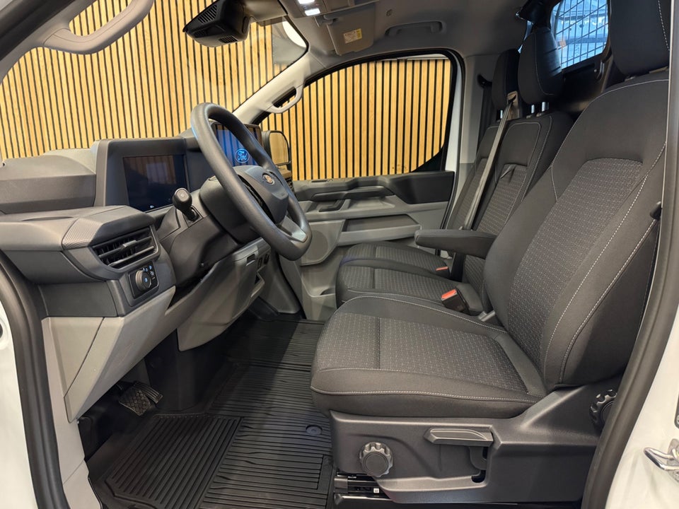 Ford Transit Custom 320L 2,0 EcoBlue Trend aut.