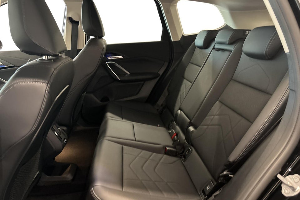 BMW iX1 xDrive30 X-Line 5d