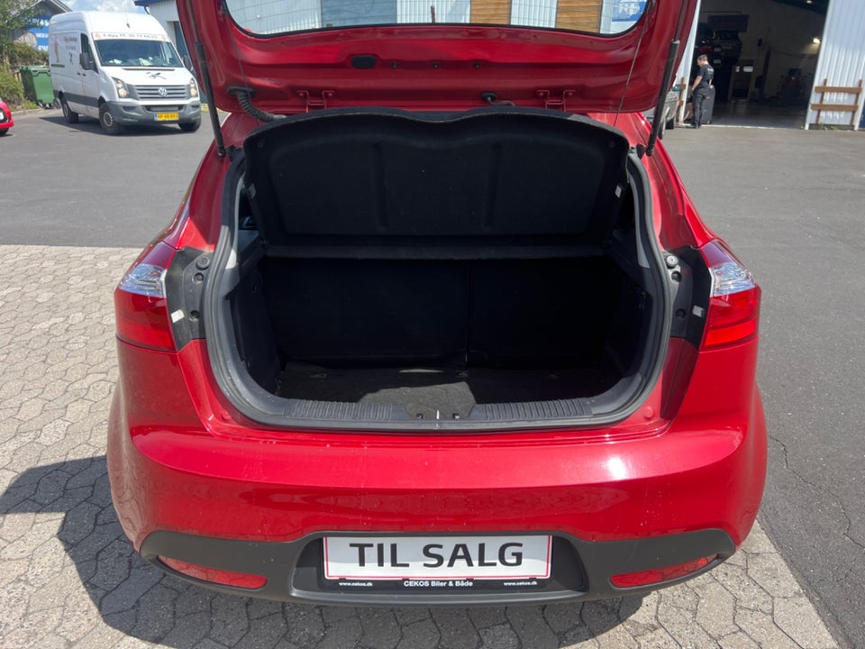 Kia Rio 1,2 CVVT Style+ 5d