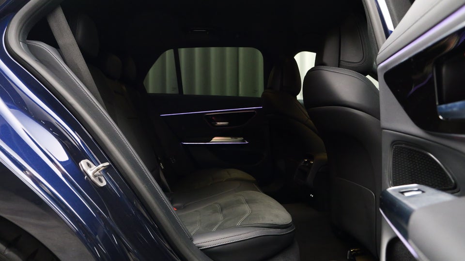 Mercedes E300 de 2,0 AMG Line stc. aut. 5d